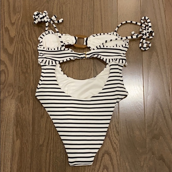 Blue Life Majorca One Piece - Picture 5 of 11